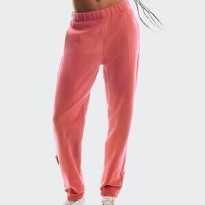 NWT On Cloud CORAL Women’s Club Pants – Size XL